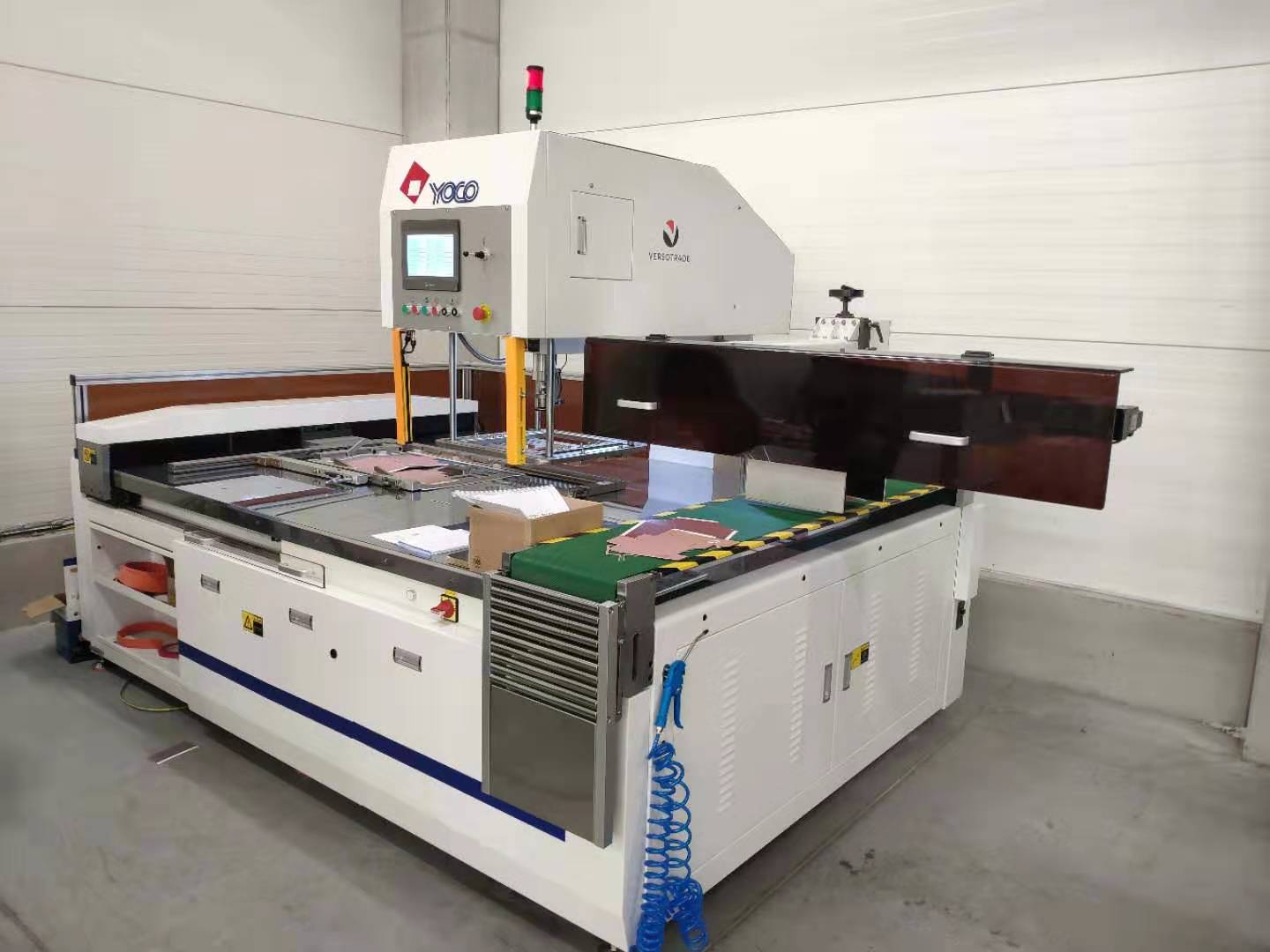 Instalace výlupového stroje YOCO SM-1080 v Graficu